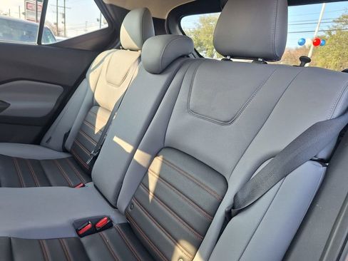 Used 2023 Nissan Kicks SR w/ SR Premium Package image 14