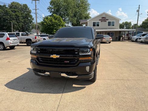 Used 2017 Chevrolet Silverado 1500 LT w/ All Star Edition AWD/4WD image 1