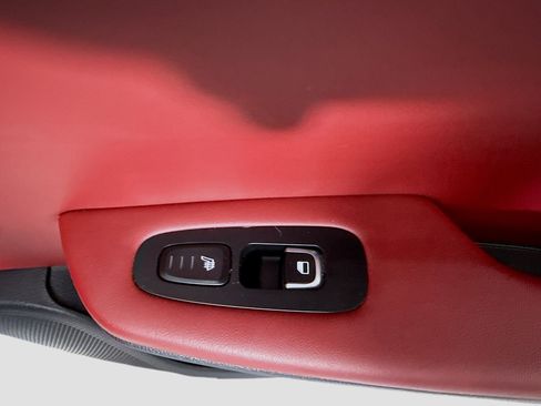 Used 2019 Kia Stinger GT2 image 30