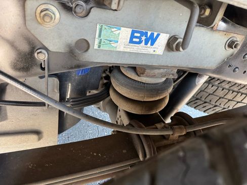 Used 2011 Ford F250 Lariat w/ Lariat Interior Pkg image 10