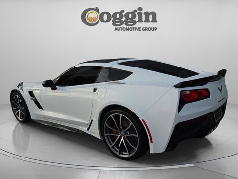 Used 2019 Chevrolet Corvette Grand Sport RWD image 3