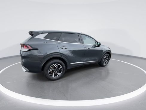 Used 2023 Kia Sportage LX AWD/4WD image 8