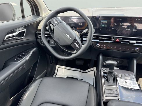 New 2027 Kia Sportage EX FWD image 11