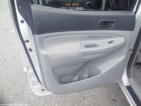 Used 2005 Toyota Tacoma 4x4 Double Cab image 19