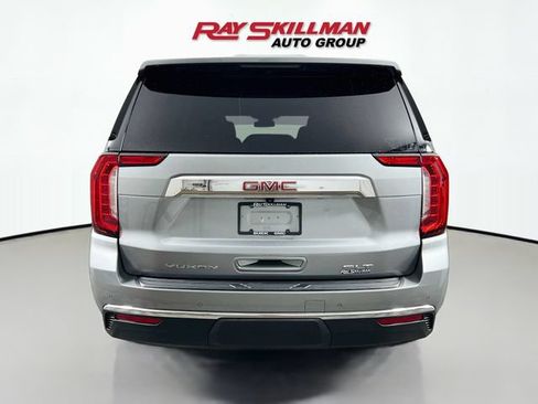 Used 2023 GMC Yukon XL SLT w/ SLT Premium Package AWD/4WD image 6