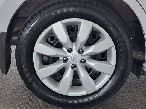 Used 2016 Toyota Corolla LE FWD image 22