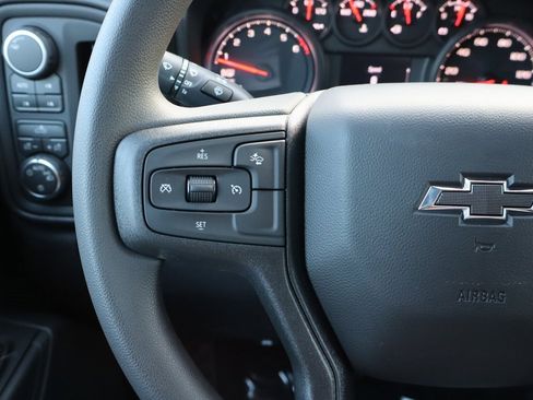 New 2026 Chevrolet Silverado 1500 Custom Trail Boss w/ LPO, Dark Essentials Package image 7