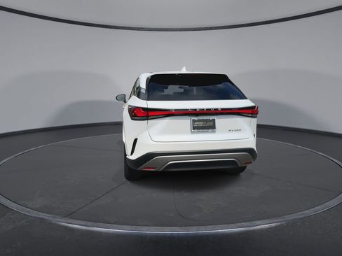 Used 2025 Lexus RX 350 FWD w/ Technology Package image 7