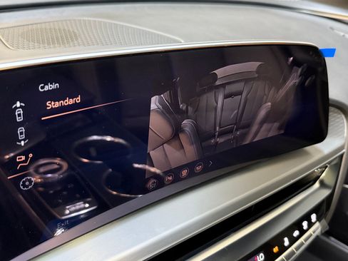 New 2026 Cadillac Lyriq Sport AWD/4WD image 29