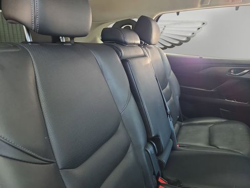 Used 2019 MAZDA CX-9 Touring w/ Touring Premium Package FWD image 18