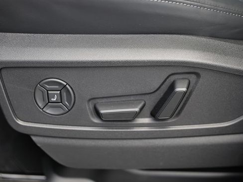 New 2026 Audi SQ5 Prestige AWD/4WD image 22