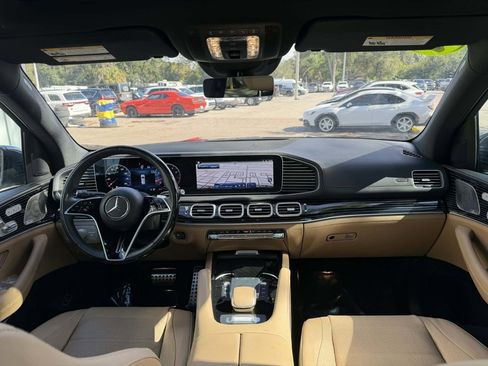 Used 2024 Mercedes-Benz GLS 580 GLS 580 image 35