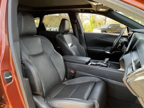 Used 2023 Lexus RX 350 image 25