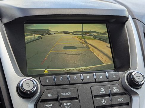 Used 2016 Chevrolet Equinox LS FWD image 23