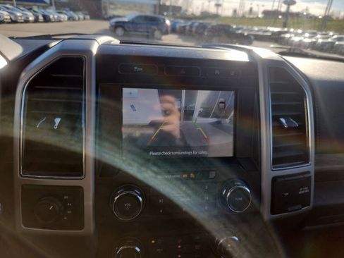 Certified 2020 Ford F150 Lariat image 19