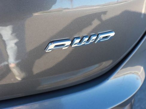 Used 2023 Ford Edge SEL image 7