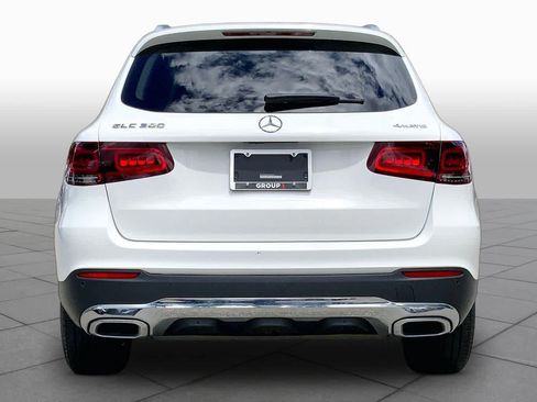 Certified 2022 Mercedes-Benz GLC 300 4MATIC w/ Premium Package Lite image 5