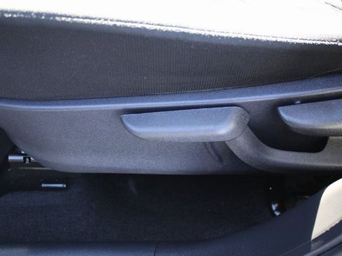 Used 2023 Nissan Kicks SV w/ Interior Electronics Package image 7