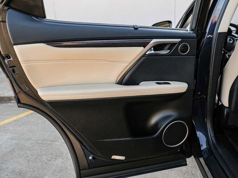 Used 2022 Lexus RX 450h AWD w/ Luxury Package image 45