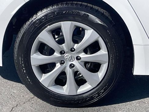 Used 2024 Toyota Corolla LE FWD image 11