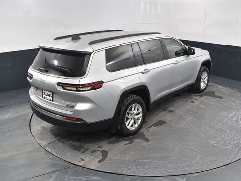 New 2026 Jeep Grand Cherokee L Laredo image 43