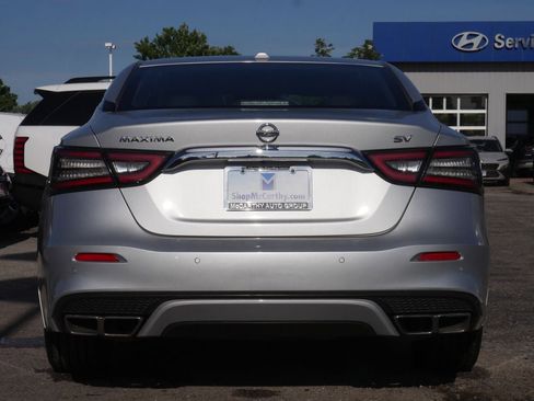 Used 2021 Nissan Maxima 3.5 SV w/ Floor Mat Group FWD image 16