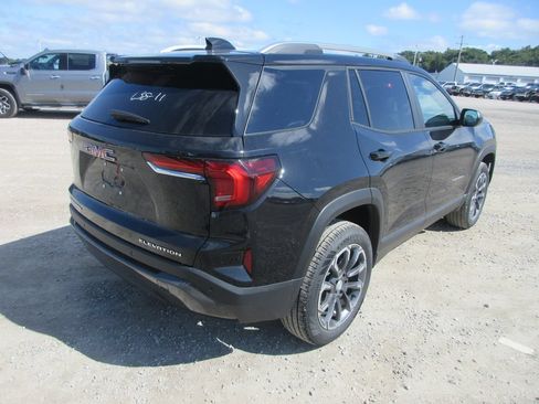 New 2027 GMC Terrain Elevation w/ Elevation Premium Package FWD image 4