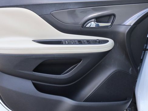 Used 2017 Buick Encore Preferred image 9