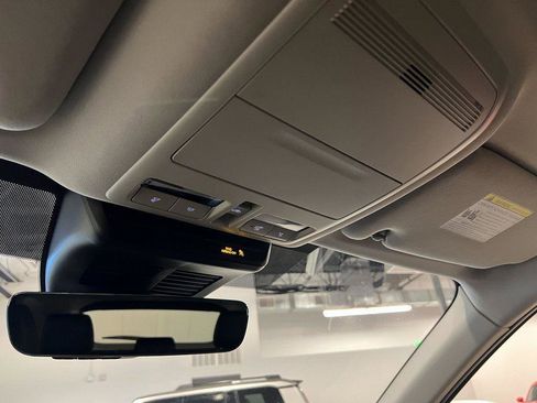 Used 2025 MAZDA CX-70 Plug-In Hybrid w/ Premium Pkg image 21