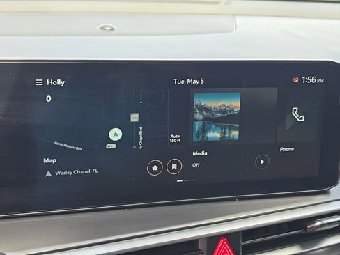 Certified 2024 Kia Sorento S w/ Panoramic Sunroof Package FWD image 24