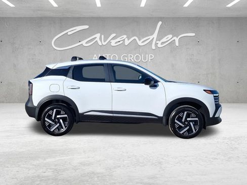 New 2026 Nissan Kicks SV w/ Cold Weather Package FWD image 18