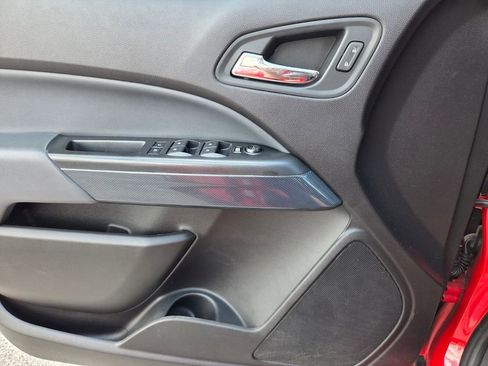 Used 2019 Chevrolet Colorado Z71 RWD image 22