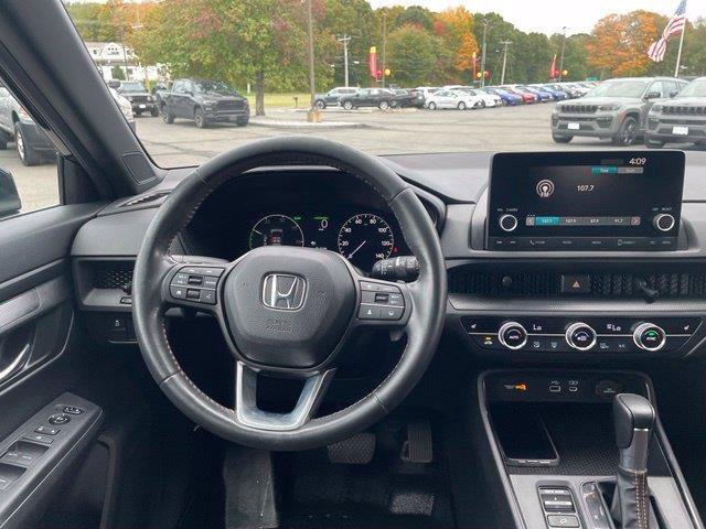 Used 2024 Honda CR-V Sport image 12