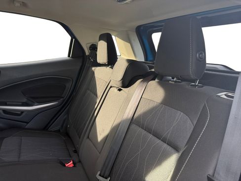 Used 2020 Ford EcoSport SE w/ SE Convenience Package image 16