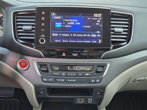 Used 2022 Honda Ridgeline RTL image 15