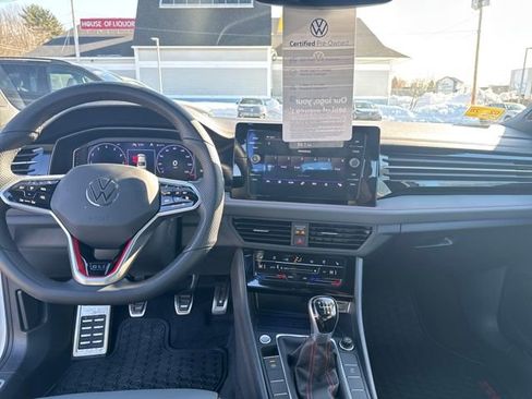 Certified 2025 Volkswagen Jetta GLI Autobahn w/ GLI Black Package image 16