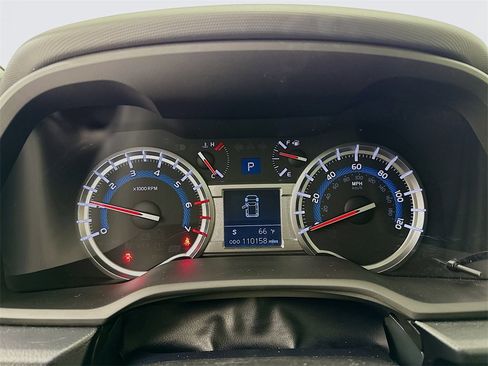 Used 2018 Toyota 4Runner TRD Off-Road Premium image 16