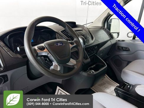 Used 2019 Ford Transit 150 XL image 3