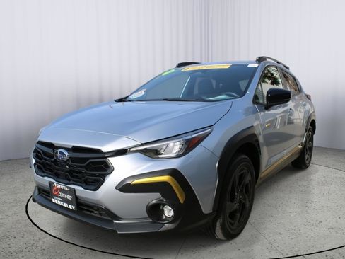 Used 2024 Subaru Crosstrek 2.5i Sport w/ Crosstrek Mirror Package image 4