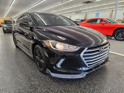 Used 2018 Hyundai Elantra Value Edition w/ Cargo Package image 3
