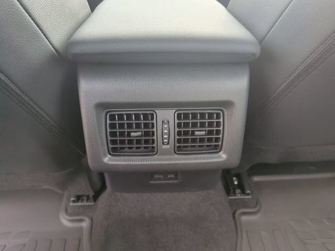 Used 2026 Toyota Camry SE FWD image 22