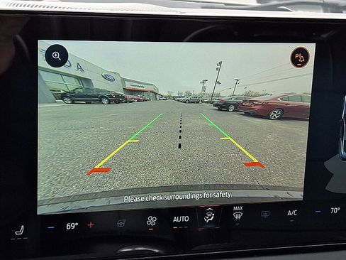 Used 2024 Ford Mustang GT Premium image 18