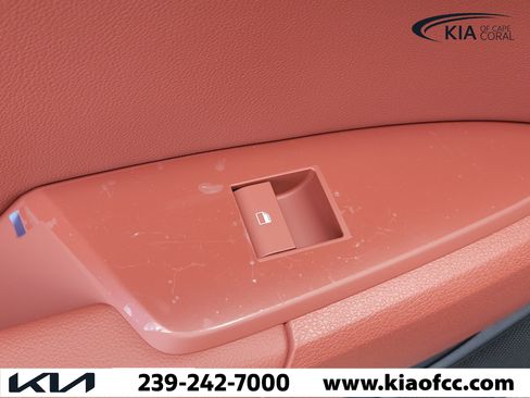 New 2026 Kia Sportage SX FWD image 16