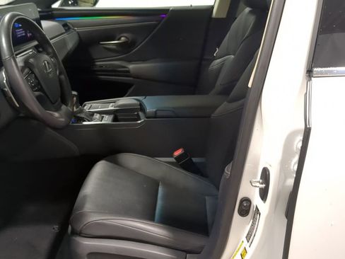 Used 2022 Lexus ES 300h w/ Premium Package image 23