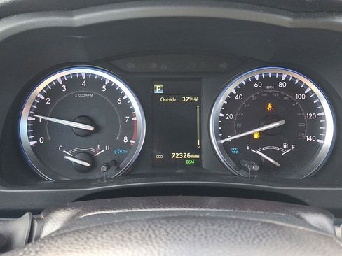 Used 2019 Toyota Highlander XLE w/ Carpet Mat Package (TMS) image 19