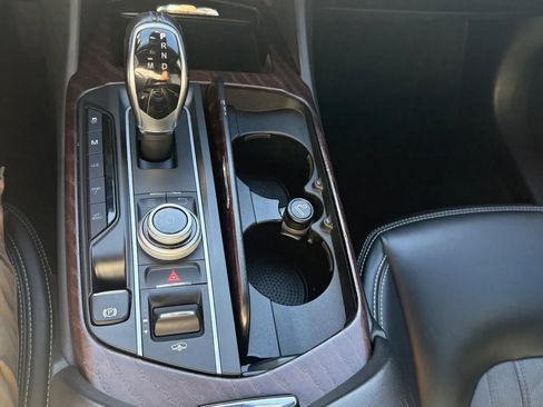 Used 2017 Maserati Levante S AWD/4WD image 16