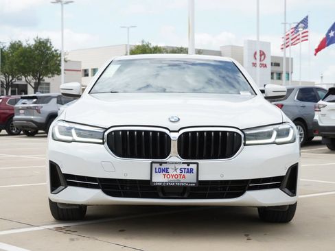 Used 2022 BMW 540i xDrive w/ Executive Package AWD/4WD image 3