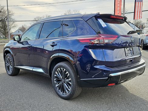 New 2026 Nissan Rogue Platinum w/ Platinum Premium Package image 3