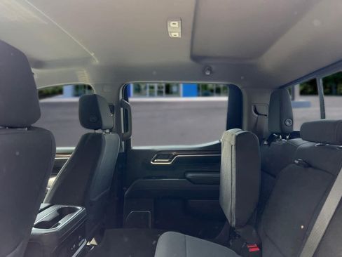 Used 2022 Chevrolet Silverado 1500 RST w/ Convenience Package II AWD/4WD image 27