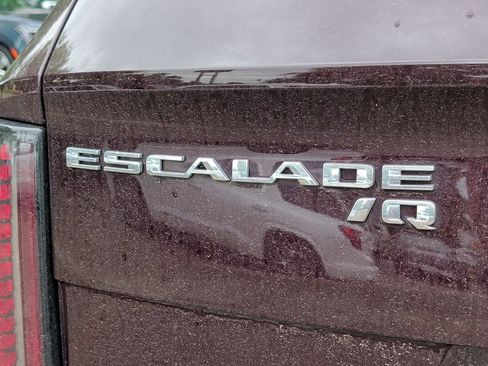 Used 2025 Cadillac Escalade IQ Luxury 2 w/ LPO, Premium Carpet Package AWD/4WD image 41